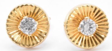 18CT GOLD & WHITE STONE EARRINGS