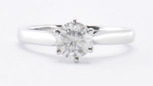 18CT WHITE GOLD & DIAMOND RING