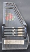 VINTAGE 20TH CENTURY GERMAN ZITHER