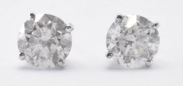 PAIR OF 14CT GOLD & DIAMOND STUD EARRINGS