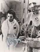 STAR WARS - CARRIE FISHER - PRINCESS LEIA - EMPIRE STRIKES BACK SIGNED 8X10