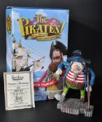 AARDMAN ANIMATIONS - THE PIRATES - ROBERT HARROP - LIMITED EDITION FIGURINE