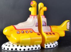 THE BEATLES - LIMITED EDITION VANDOR YELLOW SUBMARINE