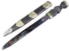 LATE 20TH CENTURY SCOTTISH PIPERS DIRK