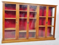 EARLY 20TH CENTURY OAK TRIPLE BOOKCASE / CABINET