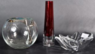 COLLECTION OF RETRO STUDIO ART GLASS