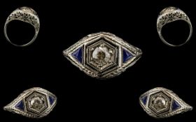 Art Deco Period - Attractive and Nice Quality 18ct White Gold - Exquisite Diamond and Sapphire Set