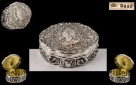 French Late 19th Century Superb Quality Silver Hinged Lidded Box with Portrait of French King Louis