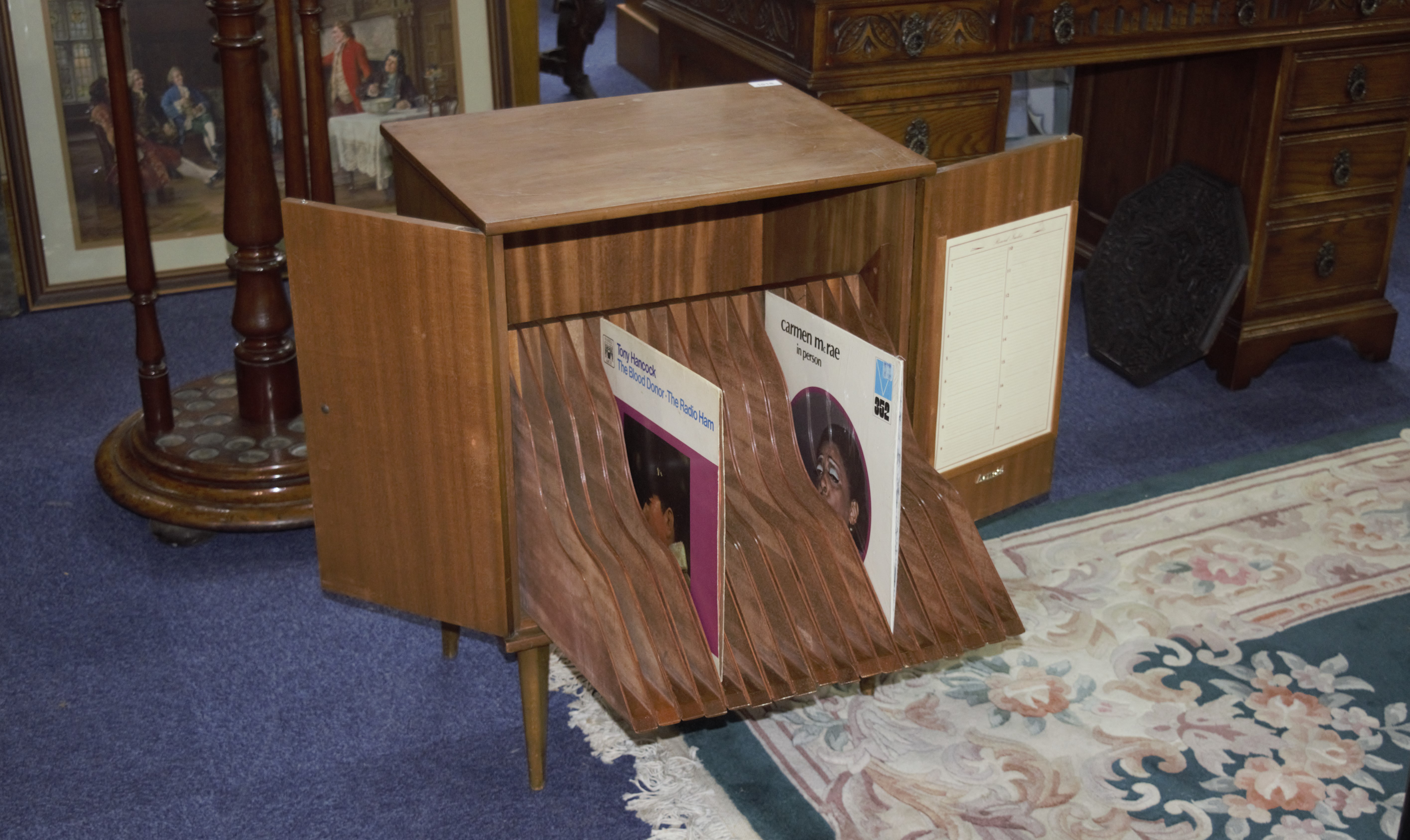 Unusual 1960s Record Cabinet with fitted LP compartments 1 - 18 with walnut and teak inlaid to the - Image 4 of 4