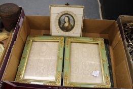 Decorative frames.