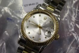 A gent's wristwatch.