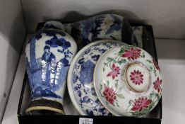 A small group of oriental porcelain (AF).