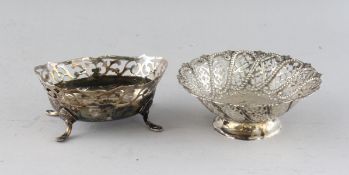 AN OVAL SILVER BONBON DISH, Sheffield 1996, and A SMALL CIRCULAR TAZZA (2).