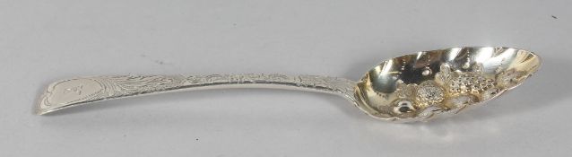 A GEORGE III SCOTTISH SILVER BRIGHT CUT TABLESPOON. Edinburgh 1800.