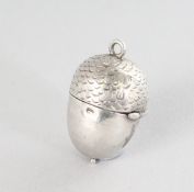 A TINY VICTORIAN ACORN VINAIGRETTE.