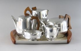 A SIX PIECE DECO TEA SET.