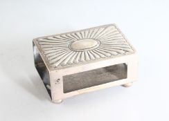 A SILVER MATCHBOX HOLDER. London 1902.