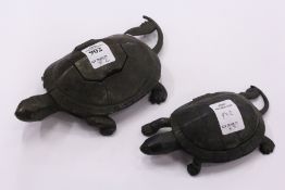 A spelter tortoise shaped inkwell and similar stamp box (AF).