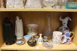 Decorative china and glass.