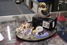 A Royal Crown Derby Imari tawny owl, boxed together with a tortoise, a duck and a wren (unboxed).