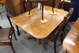 A 19th century mahogany tilt top breakfast table.