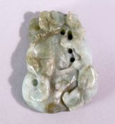 A CHINESE CARVED AND PIERCED JADE / JADITE AMULET of a guord, 5cm x 4cm.