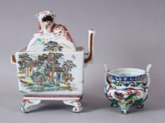 TWO CHINESE FAMILLE ROSE / VERTE PORCELAIN ITEMS, a porcelain lidded censer and cover, decorated