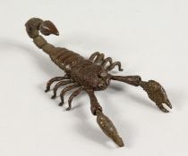 A SMALL JAPANESE BRONZE SCORPION.