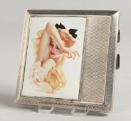A GEORGE V ENGINE TURNED SILVER CIGARETTE CASE, the top with an enamel of a woman with blonde
