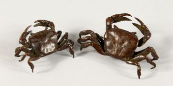 TWO MINIATURE JAPANESE BRONZE CRABS.