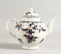 AN 18TH CENTURY LIVERPOOL IMARI STYLE TEAPOT AND COVER.