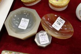 Three small agate / hardstone dishes.