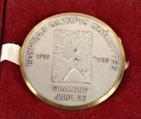 A LARGE EGYPTIAN OLYMPIC COMMITTEE MEDALLION 1910 - 1985 Diamond Jubilee, 2.25 ins diameter, in a