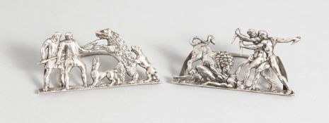A PAIR OF SCOTTISH VICTORIAN SILVER MENU HOLDERS Bear bating, Edinburgh, 1892, maker Hamilton &