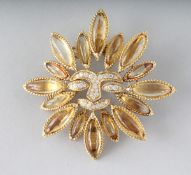 A SUPERB LARGE 18CT GOLD, DIAMOND AND TOPAZ BROOCH, Possibly V.C.A.