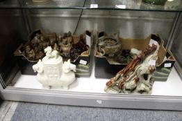 A good collection of Chinese jade, jadeite and hardstone items.