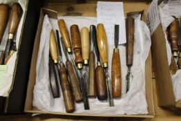 A good collection of woodworking gouges, various makers.