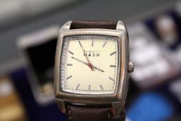 A gent's wristwatch.