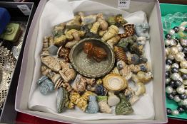 A quantity of Wade Whimsies.