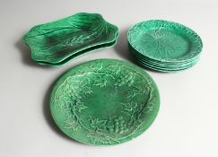 NINE WEDGWOOD GREEN CABBAGE LEAF PLATES AND DISHES