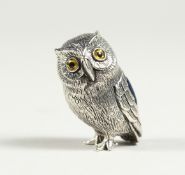 A CAST SILVER NOVELTY OWL PIN CUSHION.