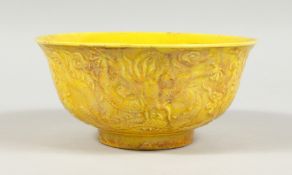 A CHINESE PORCELAIN YELLOW CIRCULAR BOWL.