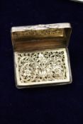A 19th century silver vinaigrette.