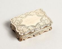 A VICTORIAN GEORGE UNITE SILVER VINIGRETTE