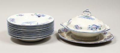 A WOOD AND CO. ORIENTAL BIRD PATTERN CIRCULAR TUREEN, COVER AND STAND. 9ins diameter and 12