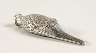 A SOLID SILVER SWAN'S HEAD PERFUME BOTTLE 3.5ins long