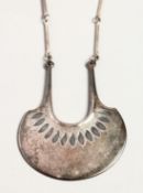 DAVID ANDERSON, NORWAY, SILVER MOUNTED PENDANT AND CHAIN.