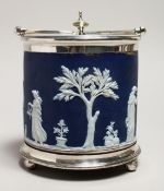 A GOOD WEDGWOOD BLUE AND WHITE JASPER WARE BISCUIT BARREL AND LID