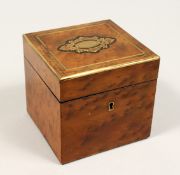 A FRENCH THYA WOOD SQUARE TEA CADDY the top with brass inlay. 4.5ins square.