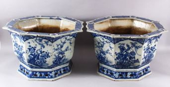 A PAIR OF LARGE CHINESE BLUE & WHITE OCTAGONAL PORCELAIN JARDINIERE / PLANTERS, decorated with